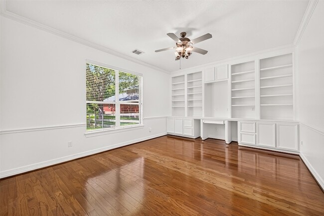 Building Photo - 32515 Westminster Dr