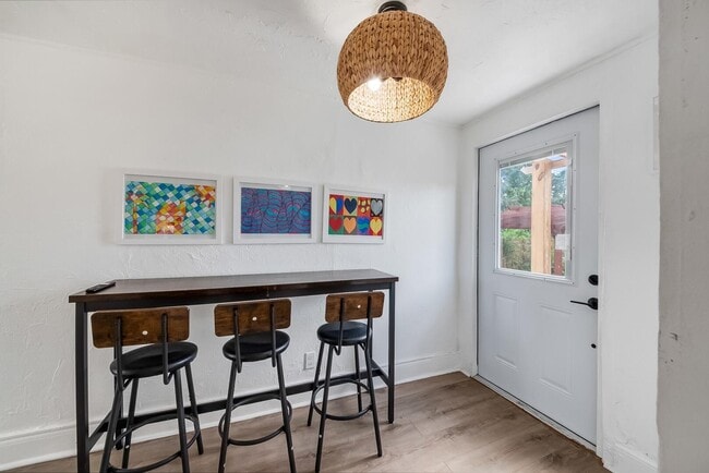 Building Photo - 308 SW 1st St