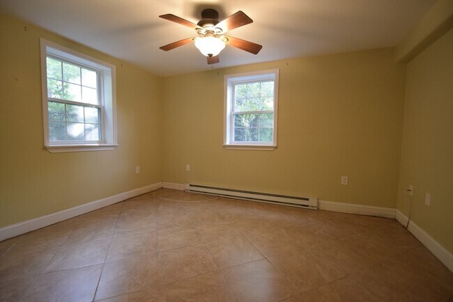 Building Photo - 1 Colonial Village Dr