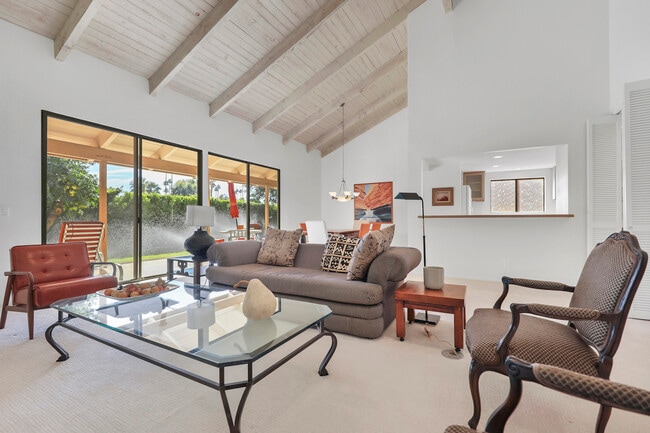 Building Photo - 37868 Los Cocos Dr E