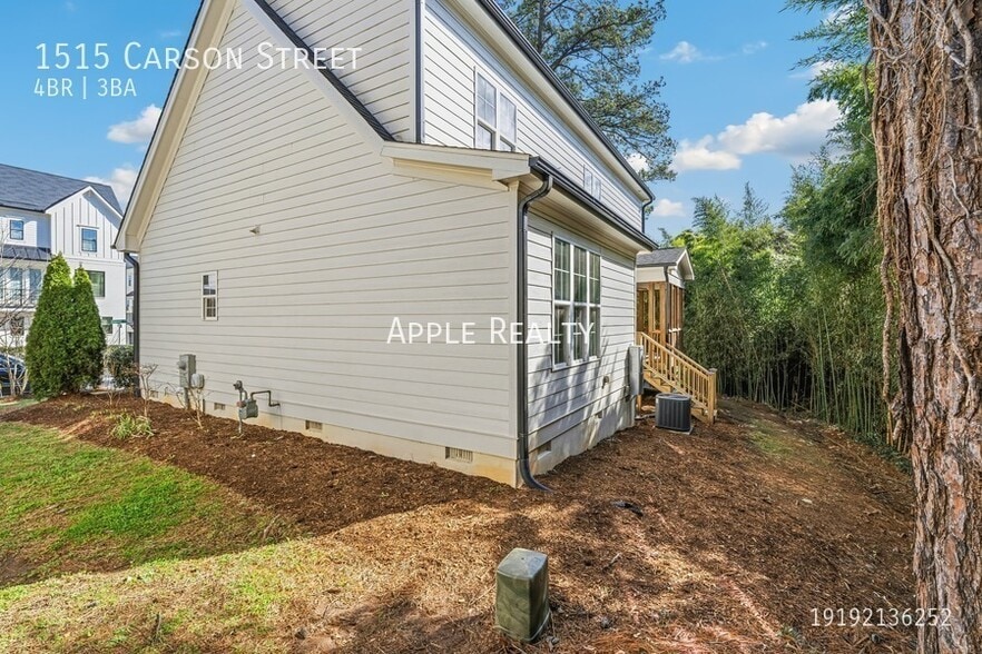 Building Photo - 1515 Carson St