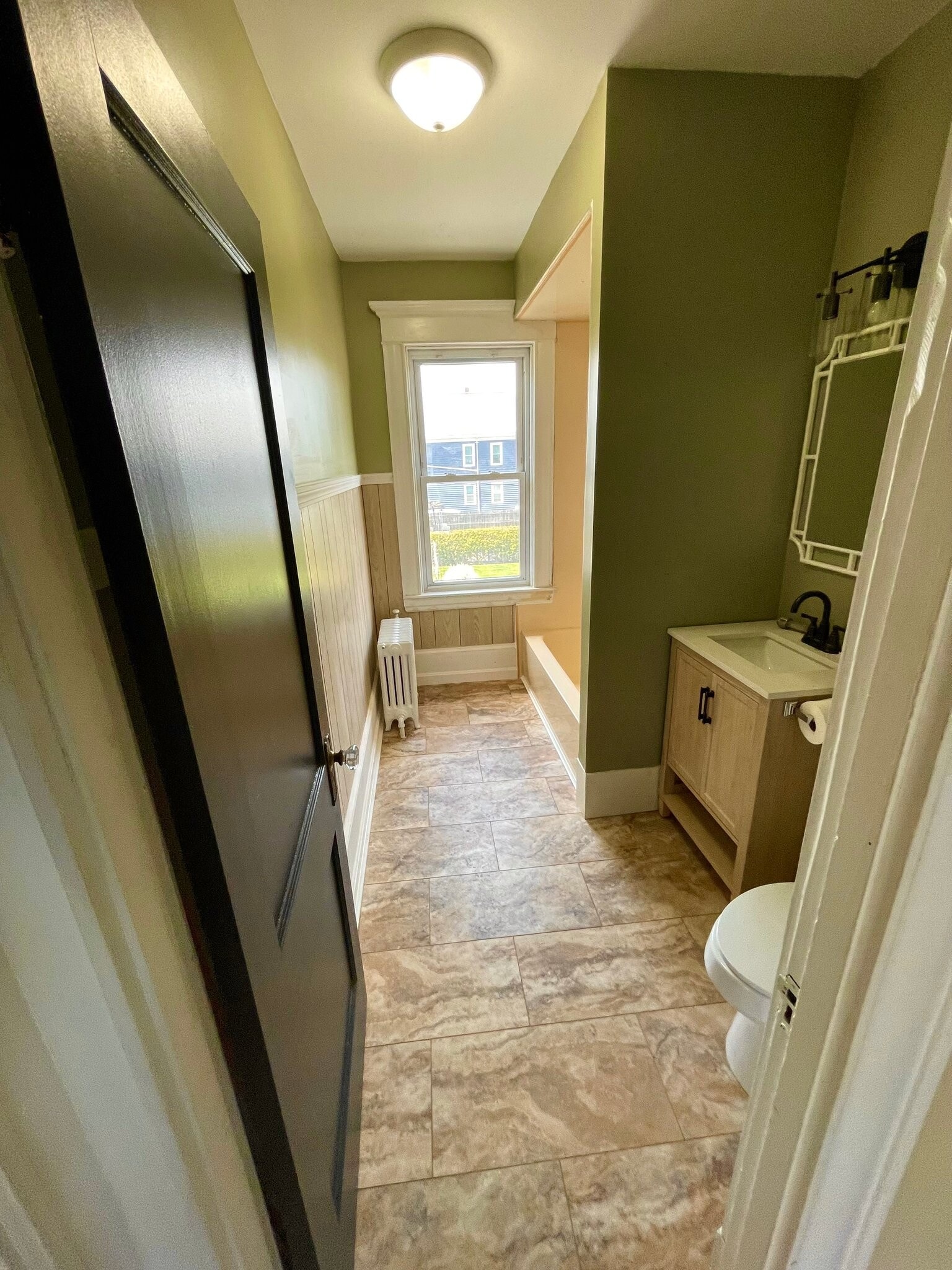 Building Photo - 250 Central Ave