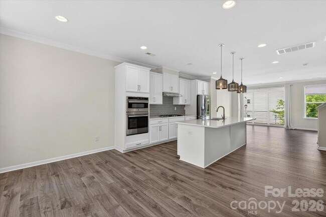 Building Photo - 13018 Simoneaux Ln