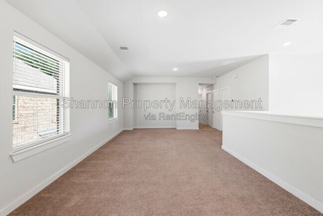 Building Photo - 8017 Whisper Grove Dr