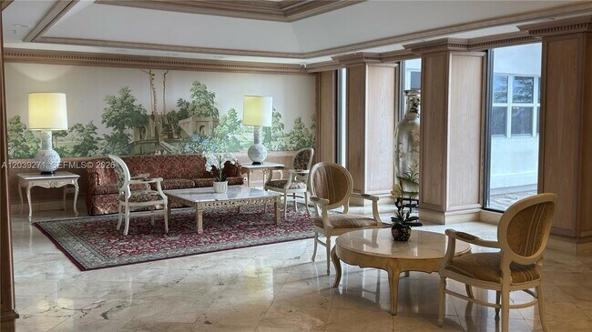 Building Photo - 6039 Collins Ave