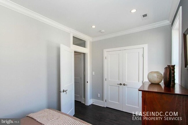 Building Photo - 32 N Street NW-