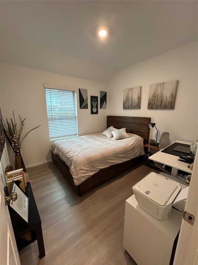 Building Photo - 21207 Bering Reach Dr