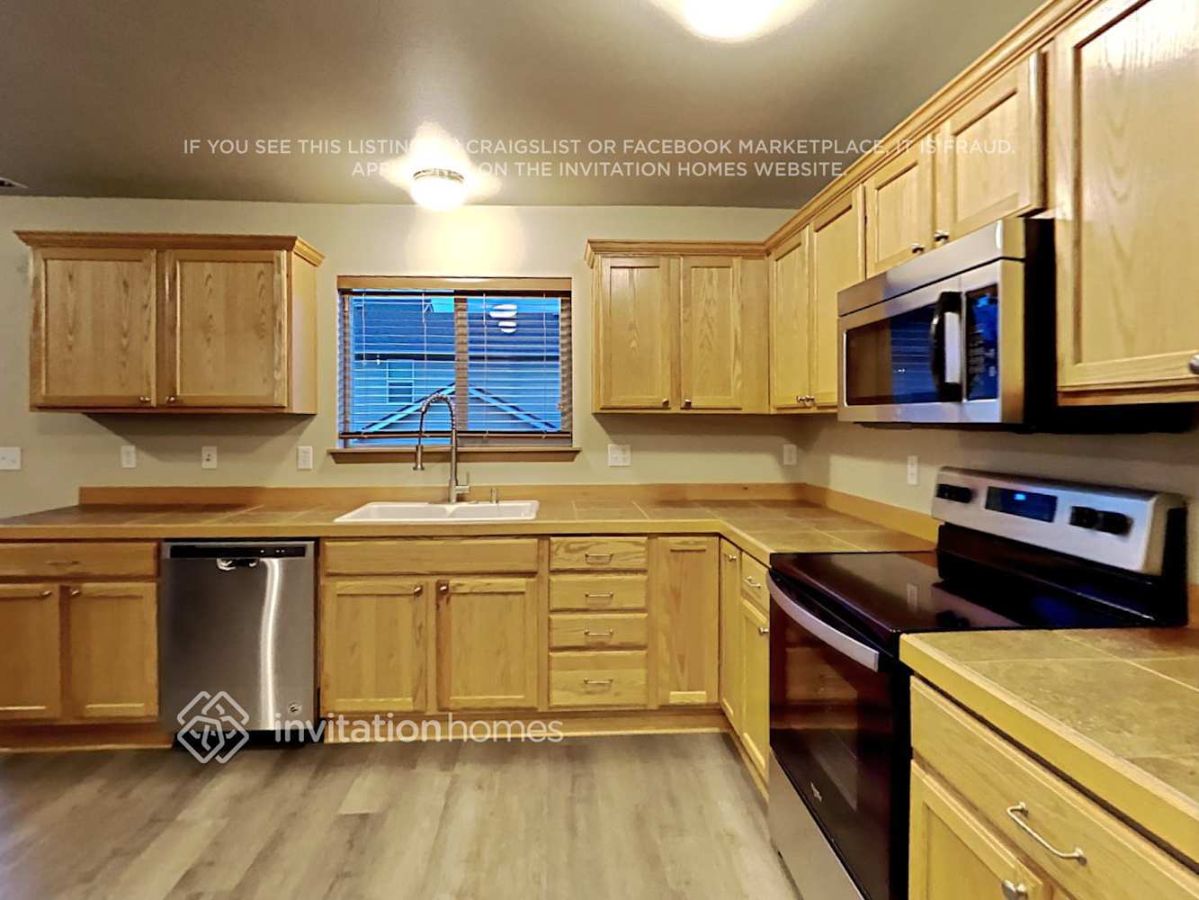 Building Photo - 19503 99th St Ct E