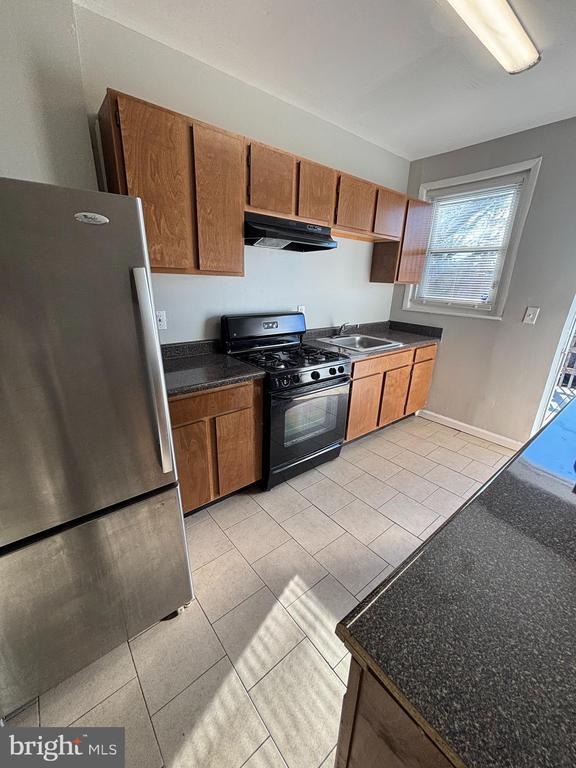 Building Photo - 1623 Carswell St