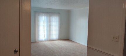 Building Photo - Serra Vella - 285-104