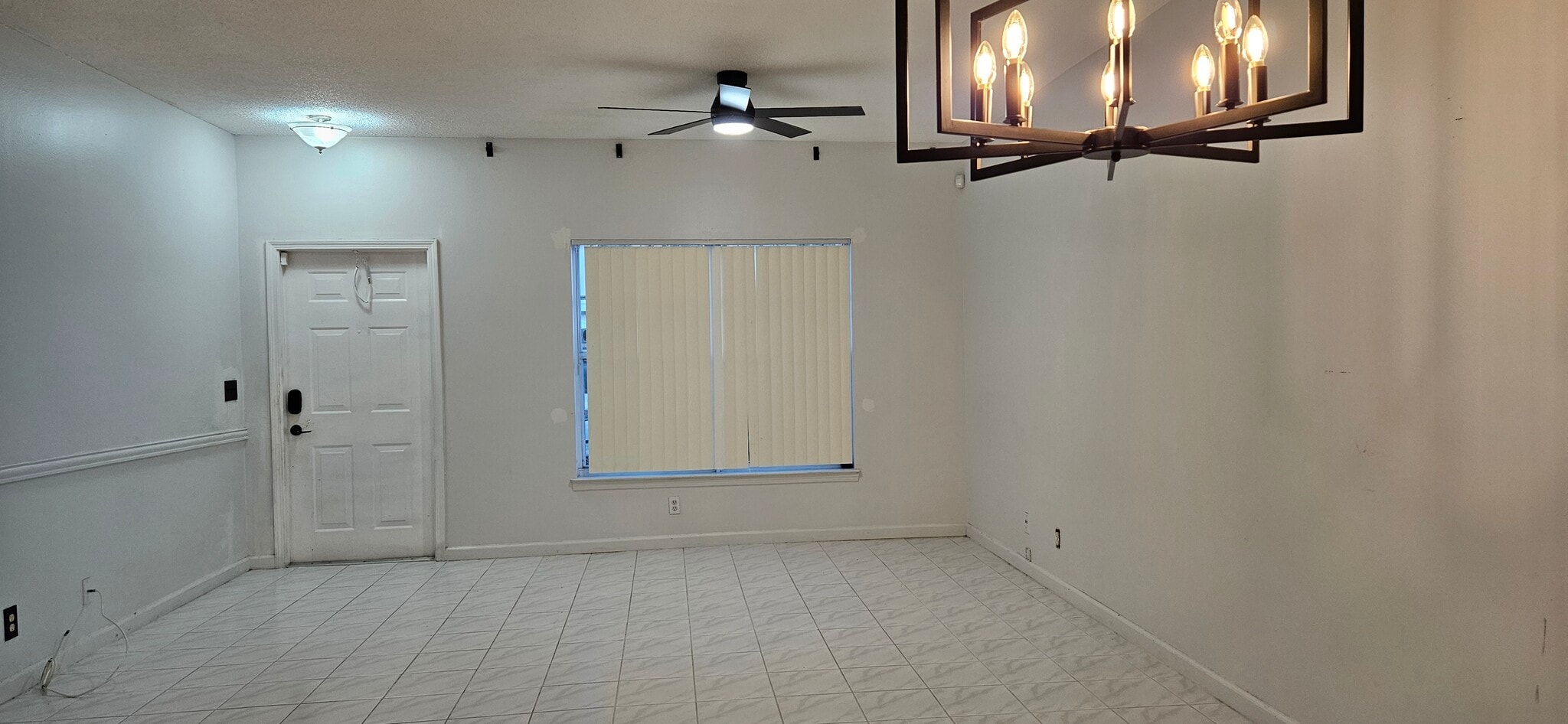 Building Photo - 9934 NW 56th Pl
