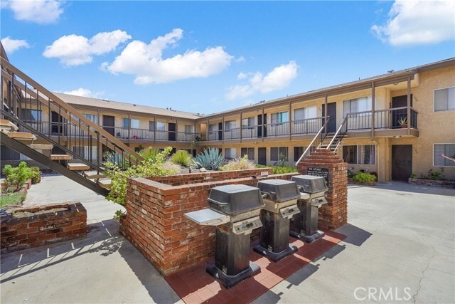 Building Photo - 4633 Marine Ave