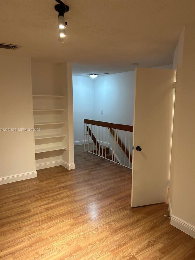 Building Photo - 17425 NW 67th Pl