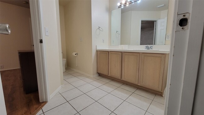 Building Photo - 4831 Dark Canyon Ct