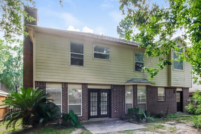 Building Photo - 20914 Lake Park Trail