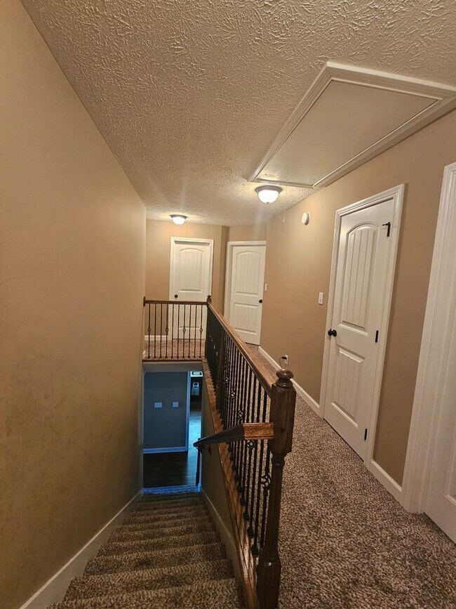 Building Photo - Crosswinds Subdivision! Beautiful 2 Story ...
