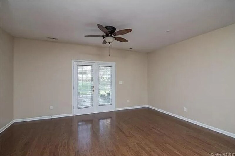 Building Photo - 14914 Scothurst Ln