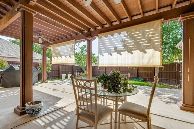 Building Photo - 928 Hidden Hollow Ct