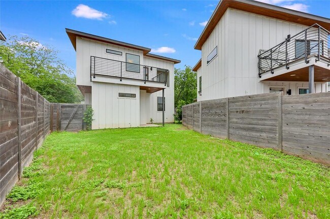 Building Photo - 108 Tillery St