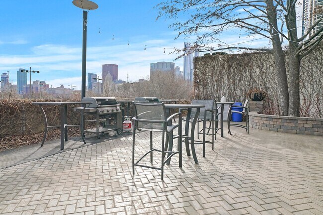 Building Photo - 155 N Harbor Dr