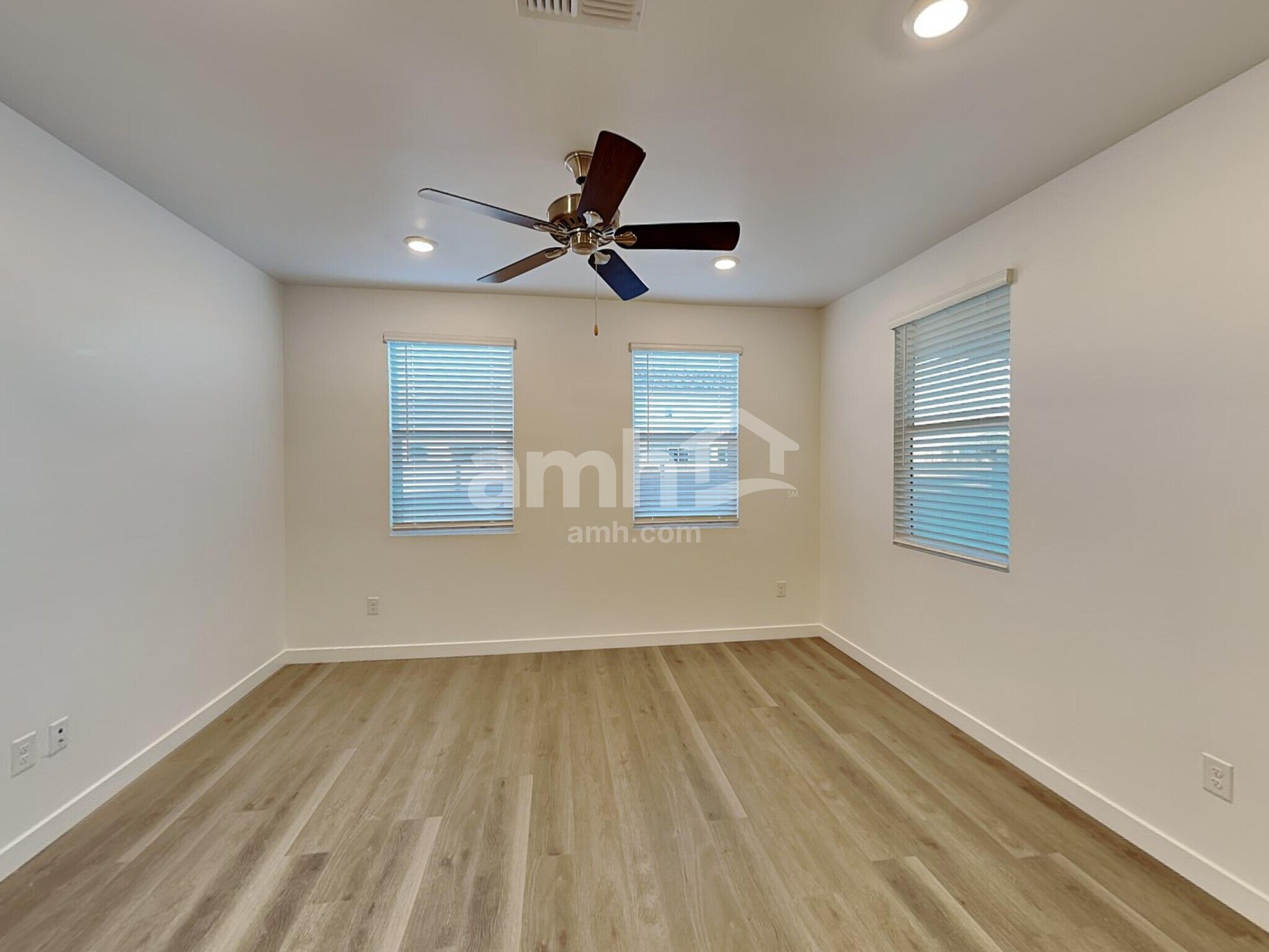 Building Photo - 14155 N Luckett Rd