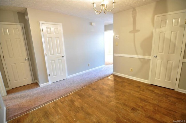 Building Photo - 169 E 6th St