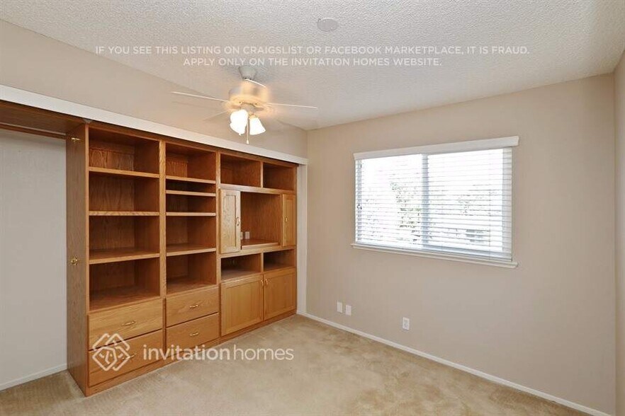 Building Photo - 624 Flagstaff Ct