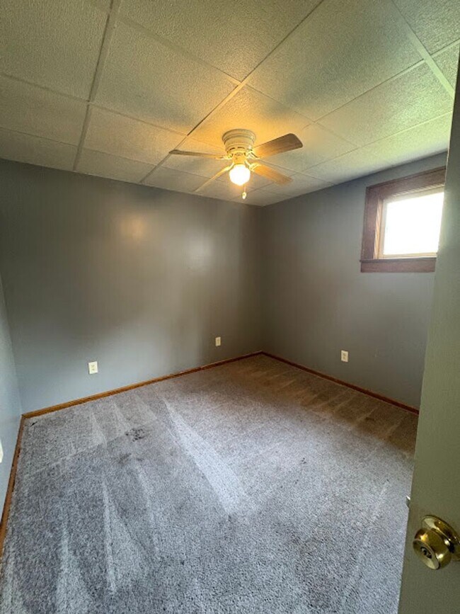 Building Photo - Jonna Martin Wilbeth Duplex