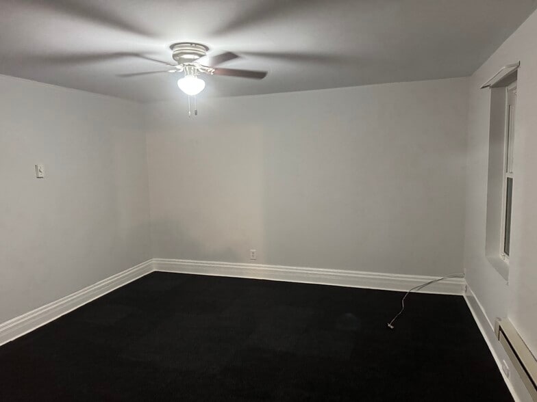 Building Photo - 343 S Shelby St