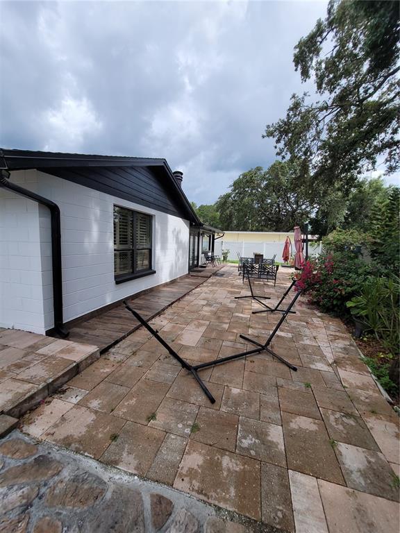 Building Photo - 8320 Woodlake Pl