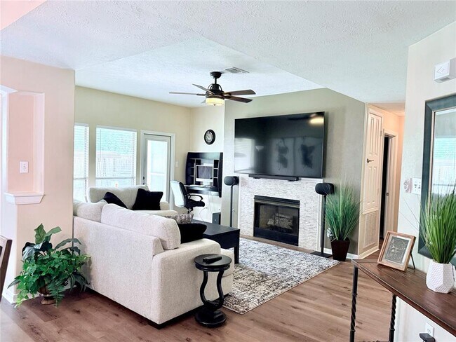 Building Photo - 87 N Avonlea Cir