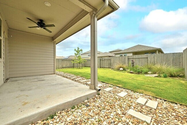 Building Photo - 11820 Sandy Lodge Ct