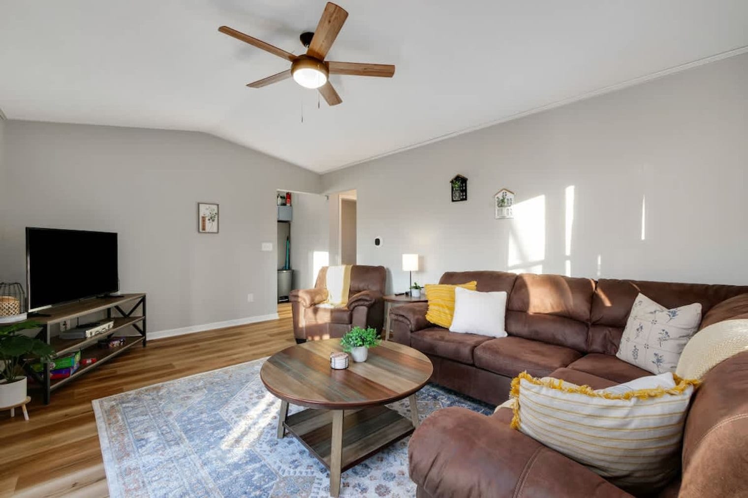 Building Photo - 4544 Erie Ave NW