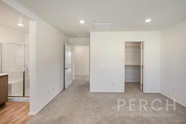 Building Photo - 30540 Altima Ct