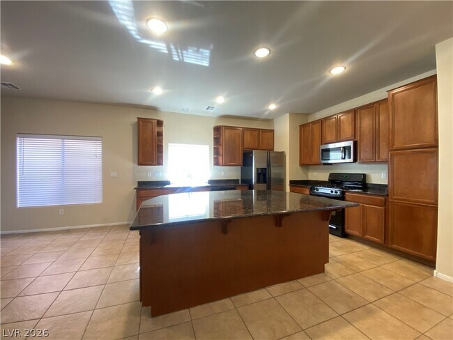 Building Photo - 5980 Fidenza Ave