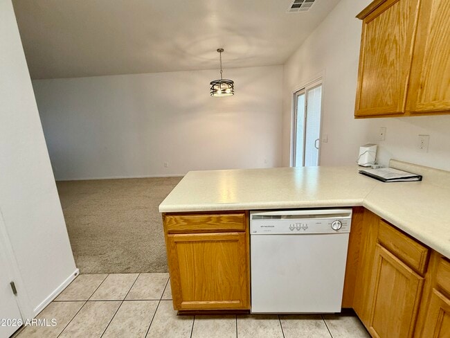 Building Photo - 2300 E Magma Rd