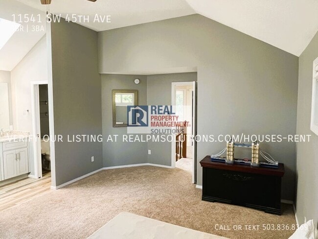Building Photo - 11541 SW 45th Ave