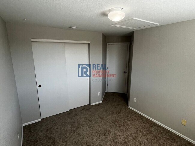 Building Photo - 4810 Eagle Blvd