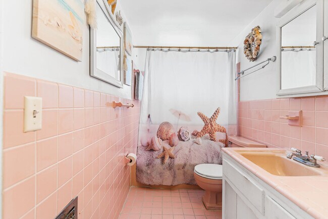 Building Photo - 3500 S Ocean Blvd