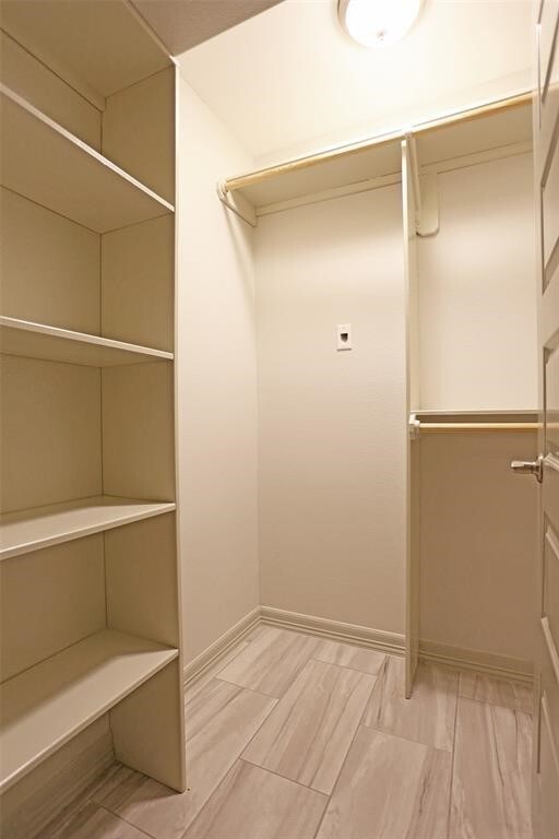 Building Photo - 4737 Aftonshire Dr