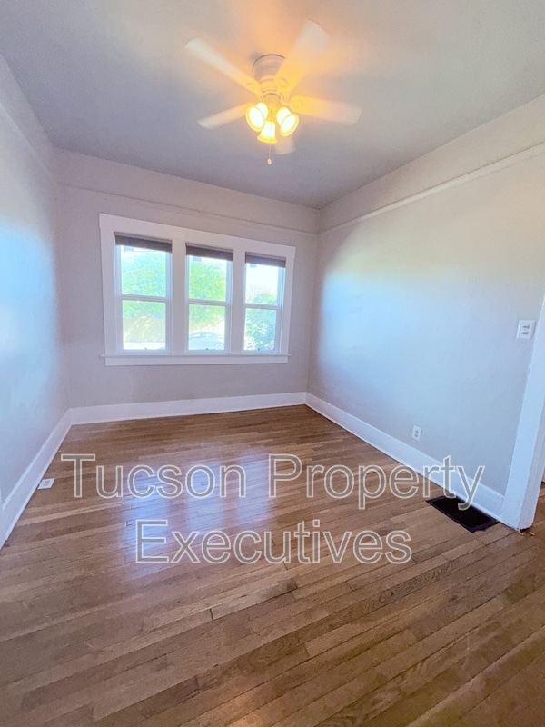 Building Photo - 1245 N 1st Ave