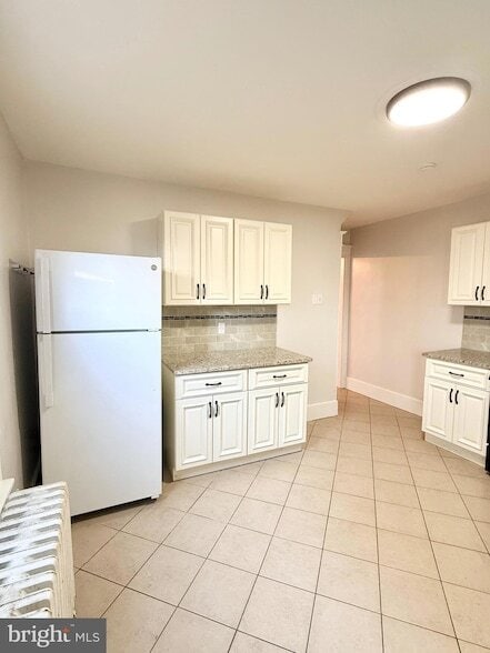 Building Photo - 1203 Cherry St