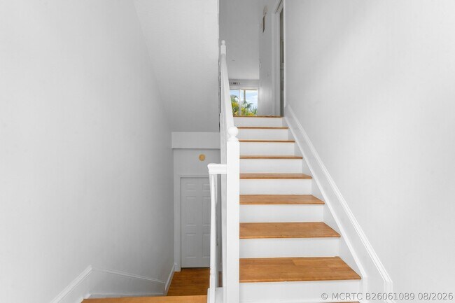 Building Photo - 455 Juno Dunes Way