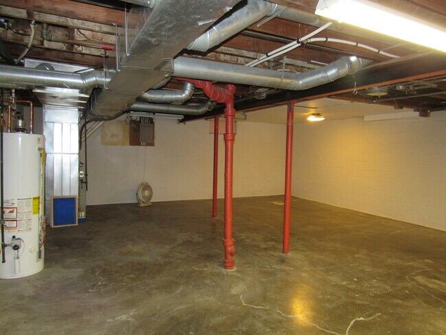 Building Photo - 3834 N Sturdevant St