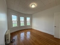 Building Photo - 234 Christine St