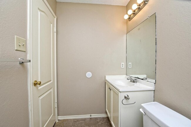 Building Photo - 15009 Big Falls Dr