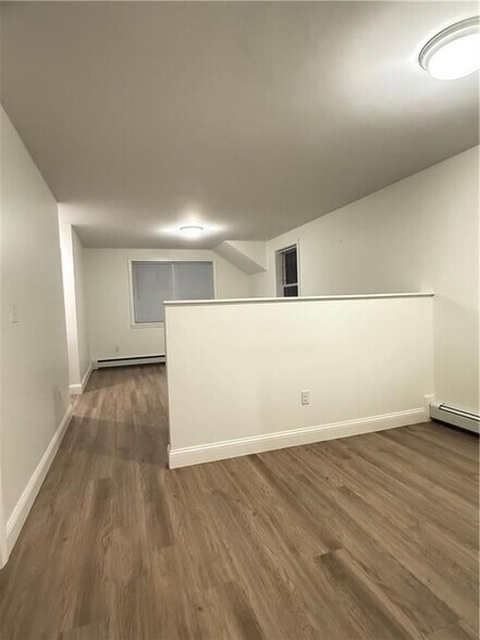 Building Photo - 37 Portland St