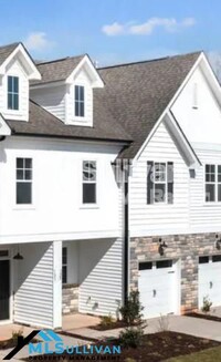 Building Photo - 125 McDowell Ln