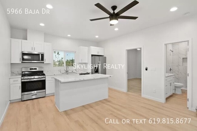 Building Photo - 5966 Baja Dr