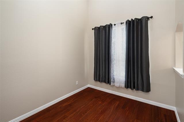 Building Photo - 4245-B Swan Forest Dr